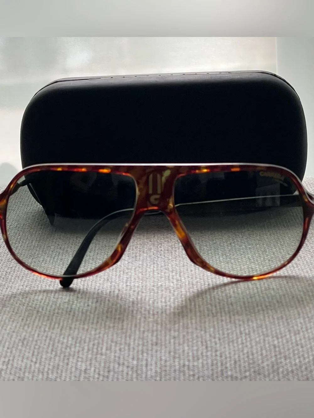 Rare Vintage Maui Jim Carrera 5547 Tortoise Sunglasses with original case